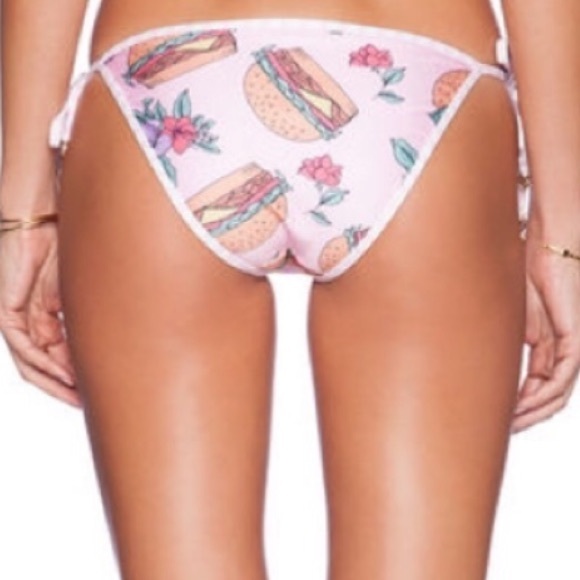 ⚡️⬇️WILDFOX 80’s Hamburger Retro Reversible Cheeky Bottom Fun pink NWT - Picture 2 of 8